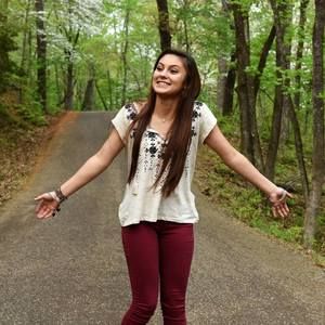 Meet your Posher, Kati