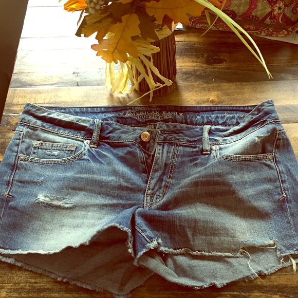 AE distressed Jean Shorts