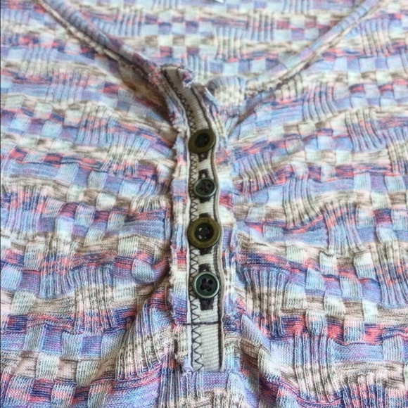 *SOLD* Soft and Stretchy Free People Blouse - Picture 2 of 4