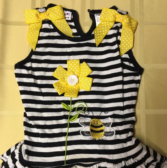 🐝🌼Cute top!