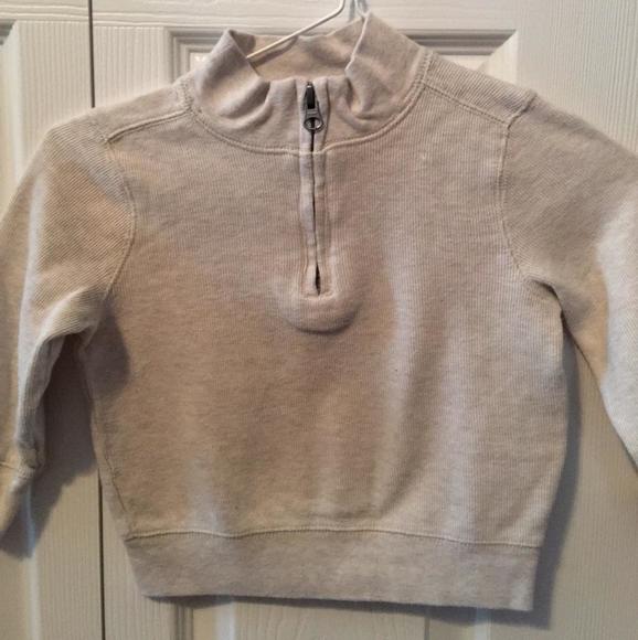 Old Navy Pullover 👶