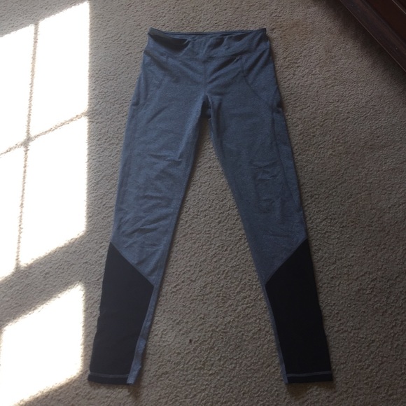 Charlotte Ruse Sport Leggings - Picture 3 of 4