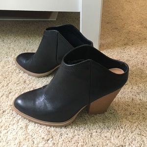 ⭐️ Dolce Vita Booties ⭐️