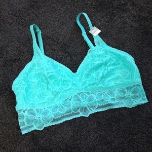 NWT! PINK Victoria's Secret Lace Layer Bralette
