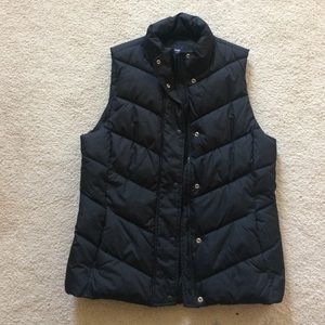 Black puffy vest