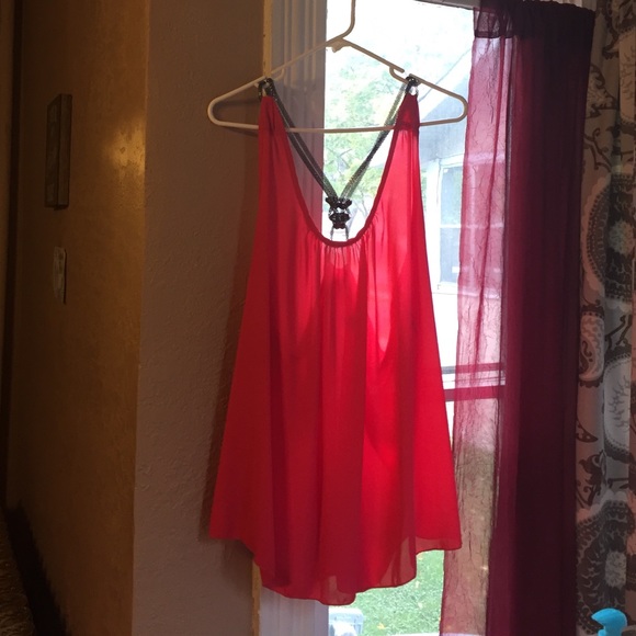 Chiffon flowy tank with chain racer back