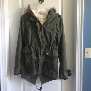 Army green winter coat/jacket