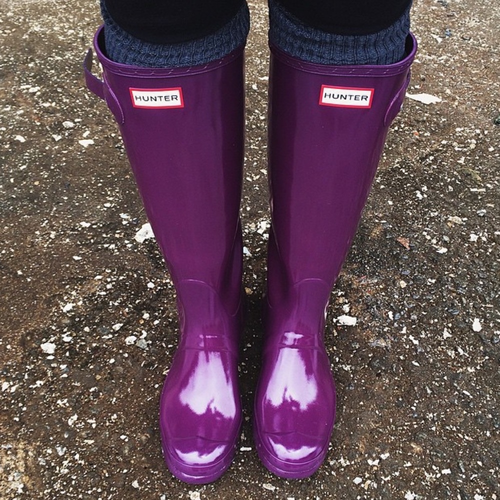 Plum Hunter Boots! *PLUS Hunter cleaning products