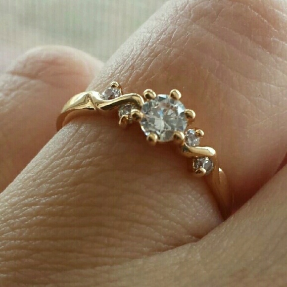 LAST ONE Rose Gold Dainty Ring - Picture 3 of 4