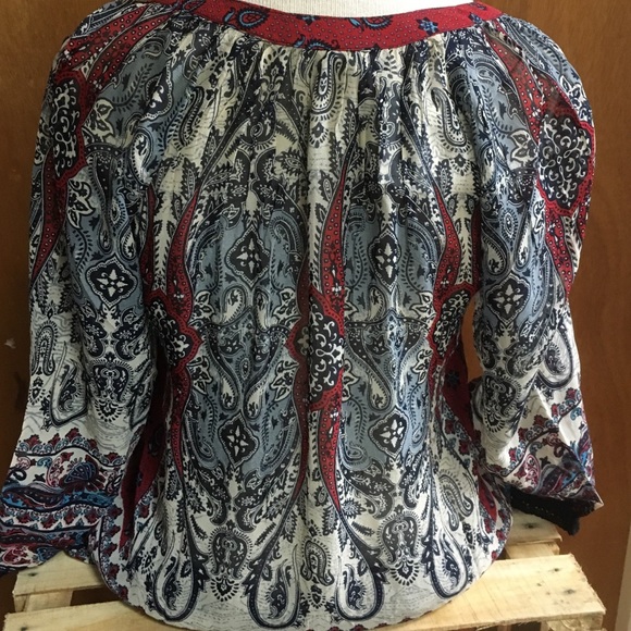 Blouse - Picture 3 of 3