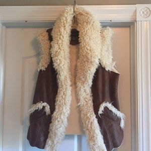 INC Faux Sherpa vest size large
