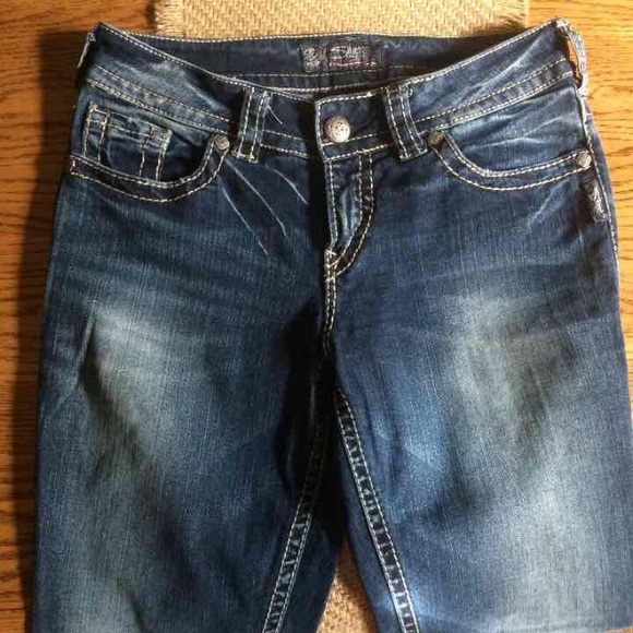 DISC. SHIP! Cute Silver jeans! Size 27 - Picture 3 of 4