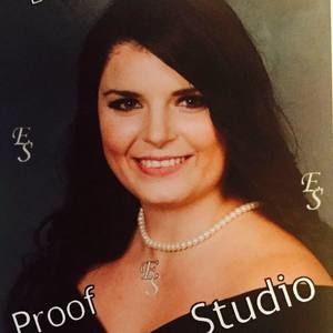 Meet your Posher, Caitlin