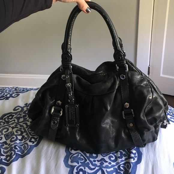 Marc Jacobs black leather hobo