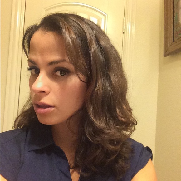 Meet your Posher, Ariana