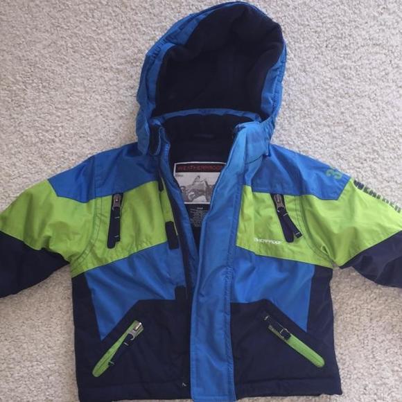 Weatherproof ski/snow jacket