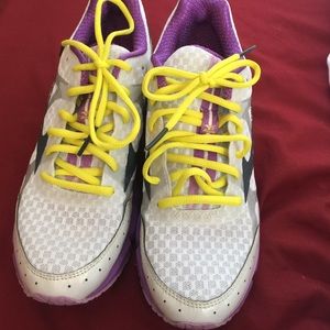 Brand New Mizuno Wave Rider 17 Running Shoes