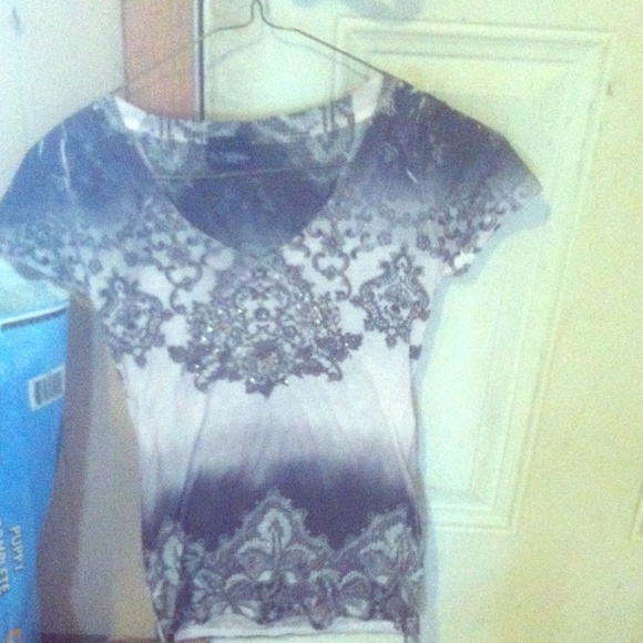 V neck shirt