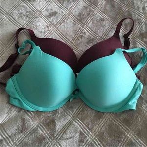 2 34B Victoria's Secret/Pink Bras