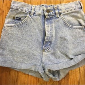Light jean shorts