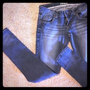 "Reign" Skinny Jeans Size 7 Regular