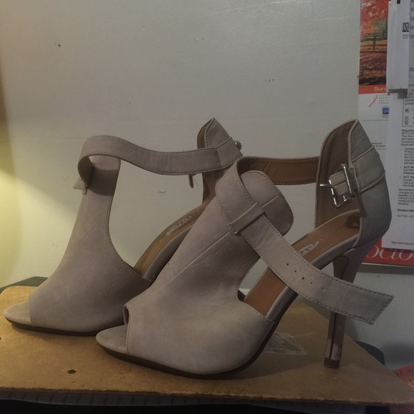 Rue21 heels