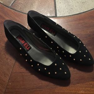 VAN ELi shoes