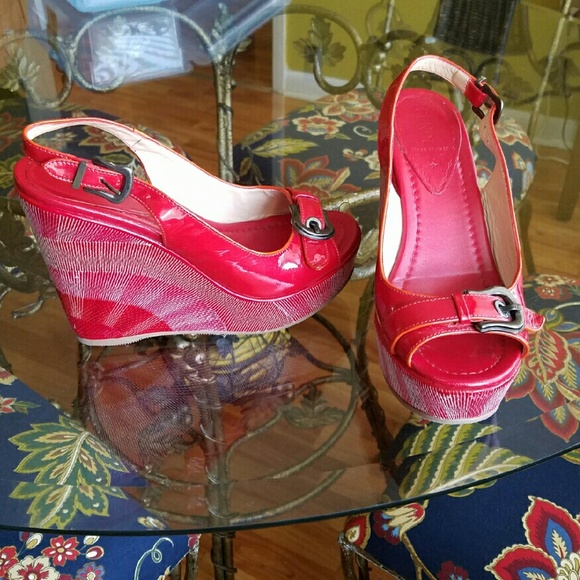 Extra pics. - Picture 2 of 4