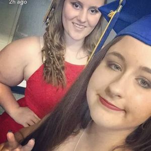 Meet your Posher, Caitlin