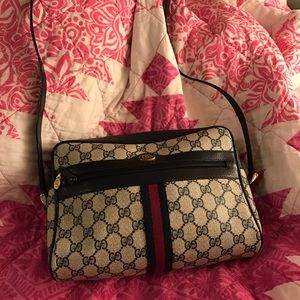 Autenthic Gucci Crossbody