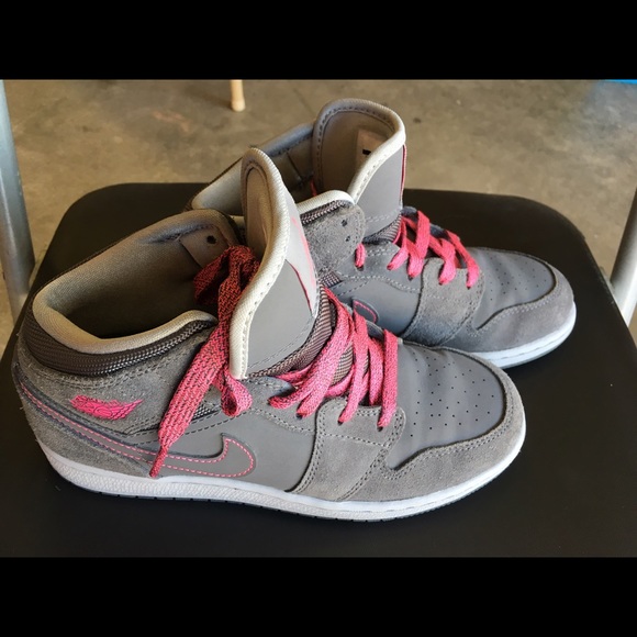 Nike Air Gray and Pink