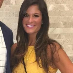 Meet your Posher, Mona