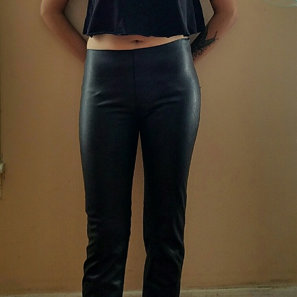 Black Faux Leather Leggings Medium