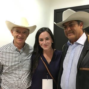 Meet your Posher, Elisa