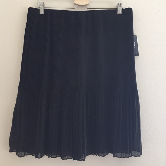 Alfani L black skirt