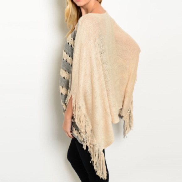 💥1 Left 💥Super Soft Poncho - Picture 7 of 7