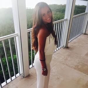 Meet your Posher, Sabrina