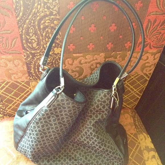 Authentic Coach purse~