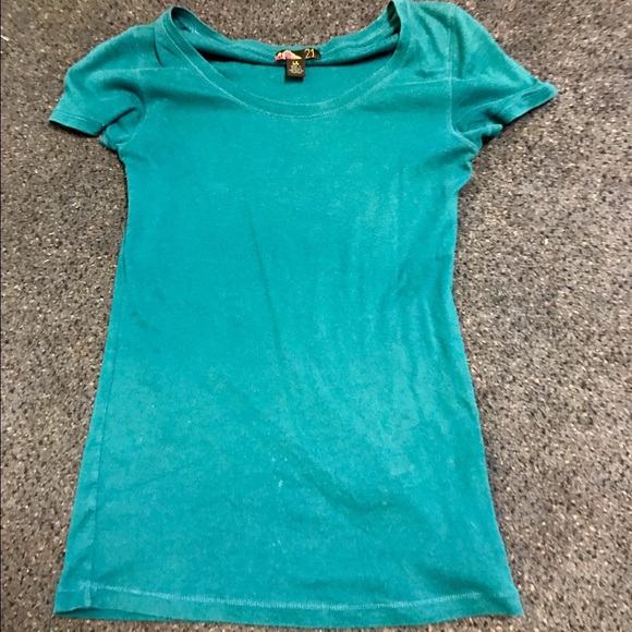 Short sleeve top