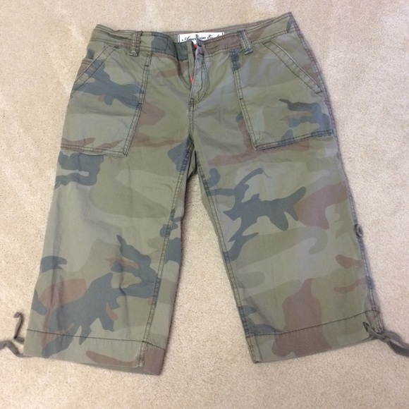American eagle camo Bermuda 8