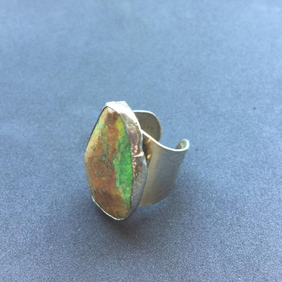 Gold inset stone ring