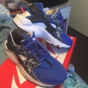 Nike Huarache Run Print Shoes!