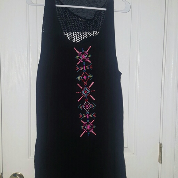 Black Aztec design high low shirt