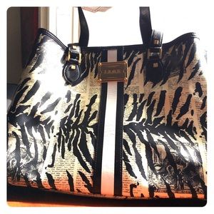 Williamsfield Mandalay Zebra print Lamb tote