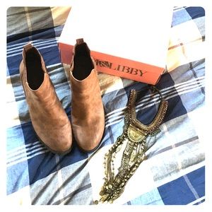 Sam & Libby for target Deanna Cognac color booties