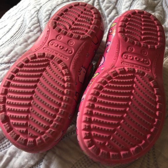 Hello Kitty crocs - Picture 2 of 4