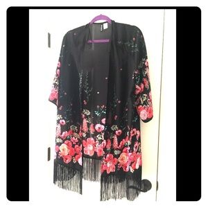 H&M stylish fringe thin polyester jacket USED