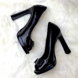 Jessica Simpson Shoes - Jessica Simpson Patent Leather Peep Toe Heel Jessica Simpson Shoes - Jessica Simpson Patent Leather Peep Toe Heel