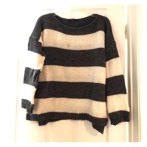 Brandy Melville sweater