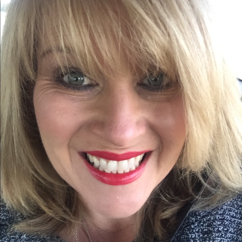 Meet your Posher, Annmarie